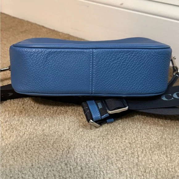 Coach Jamie Camera Bag - Picture 4 of 10